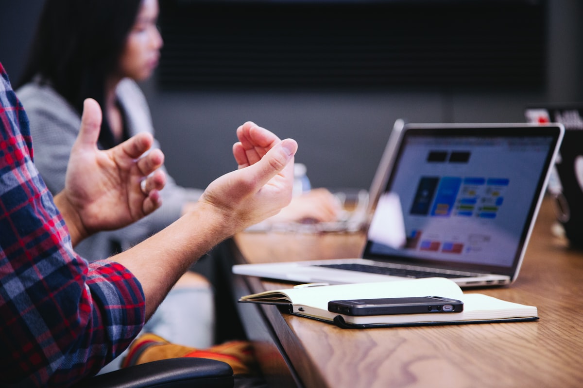 Agency presenting marketing results to client stakeholders